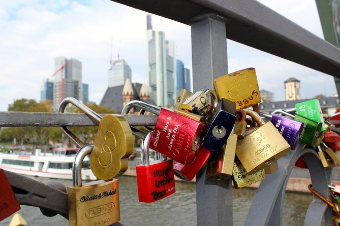 Frankfurt - Old Town Historic Walking Tour - Tour Inclusions and Benefits