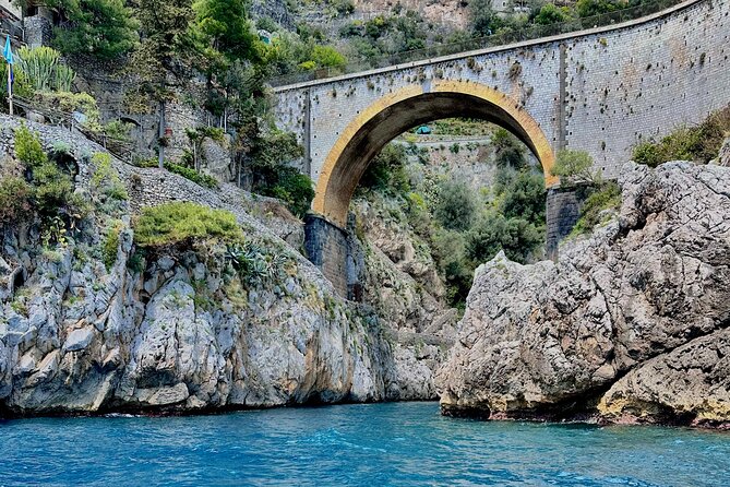 From Positano or Praiano: Private Amalfi Coast Speed Tour - Tour Accessibility