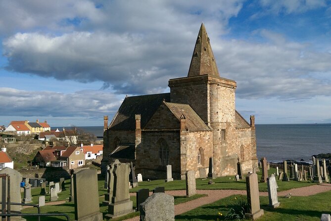Full Day East Neuk Treasures and Stirling Castle Tour From St Andrews - Accessibility Features