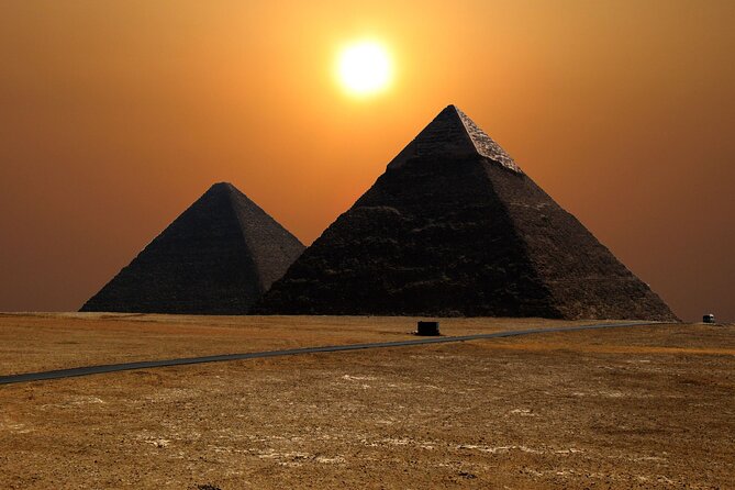 Full-Day GIZA Pyramids ,Sphinx & Sakkara Private Tour - Meeting and Pickup
