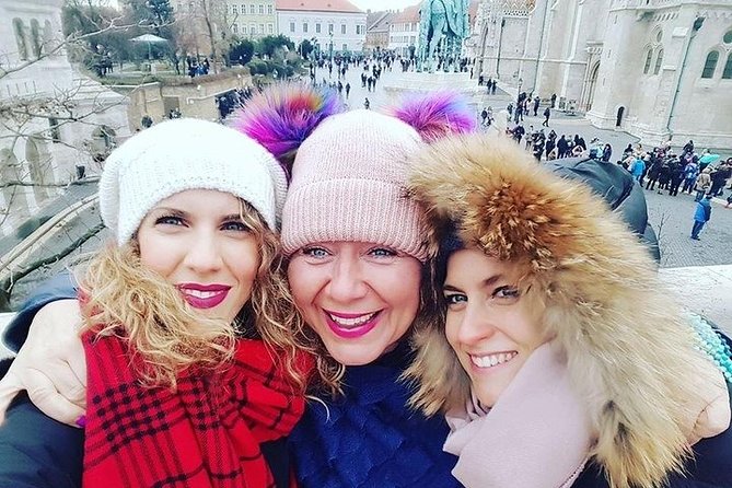 Full Day Private Vienna Christmas Market Tour From Budapest With Lunch - Pickup and Schedule
