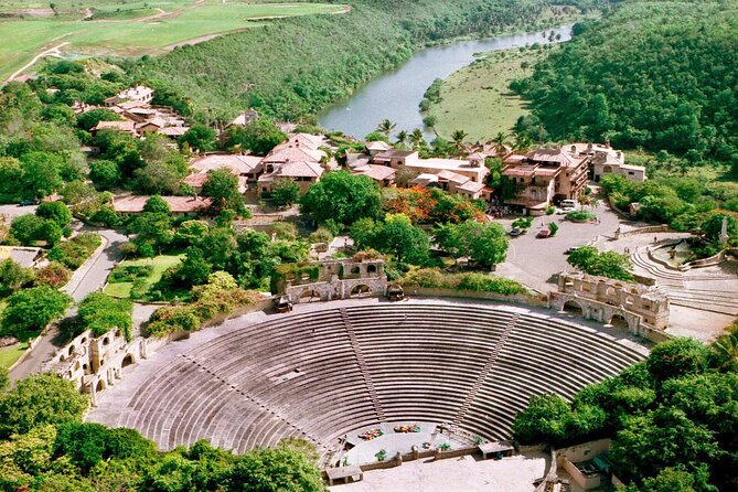 Full Day Tour Altos De Chavón and Cave of Wonders - Health and Safety