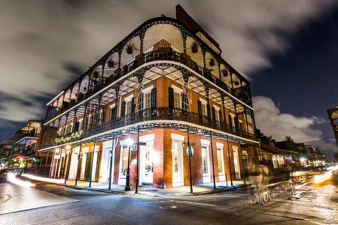 Ghost Hunt in New Orleans: Quest Experience - Immersive Experience in the French Quarter