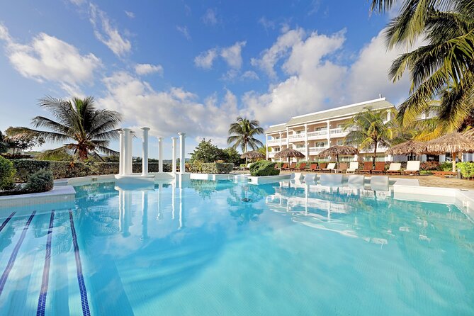 Grand Palladium Airport Transfer - Additional Traveler Information