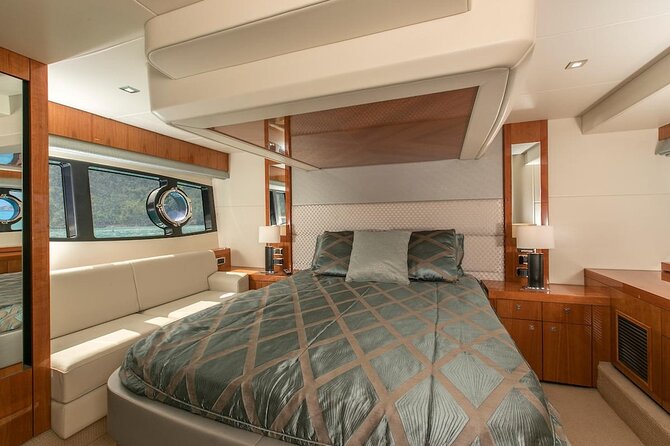 Grateful Ted: 60 Sunseeker (Seats up to 12 People) - Onboard Accommodations
