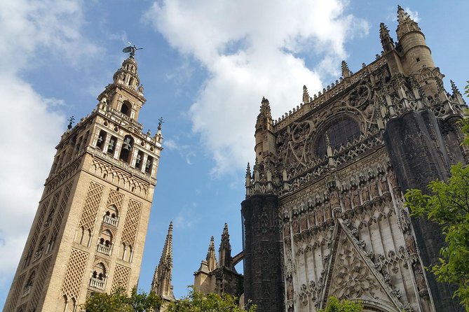 Guided Tour of Santa Cruz Jewish Quarter, Alcázar, and Cathedral - Alcázar