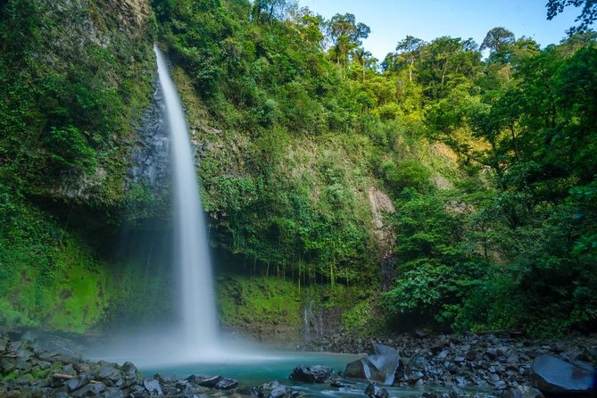Hanging Bridges +La Fortuna Waterfall+ Arenal Volcano Hike Combo Experience - Exploring La Fortuna Waterfall