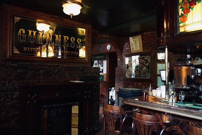 Haunted Montreal Pub Crawl - Unique Ghost Stories