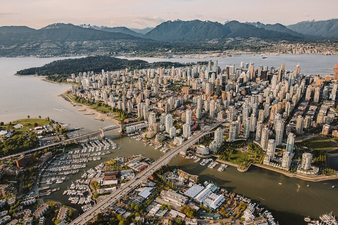 Helicopter Tour of Vancouver City (Depart YPK) - Tour Details