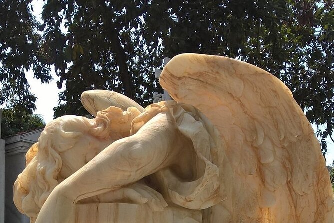 Heritage Routes of Guayaquils Cemetery - The Art and Symbolism of Monuments