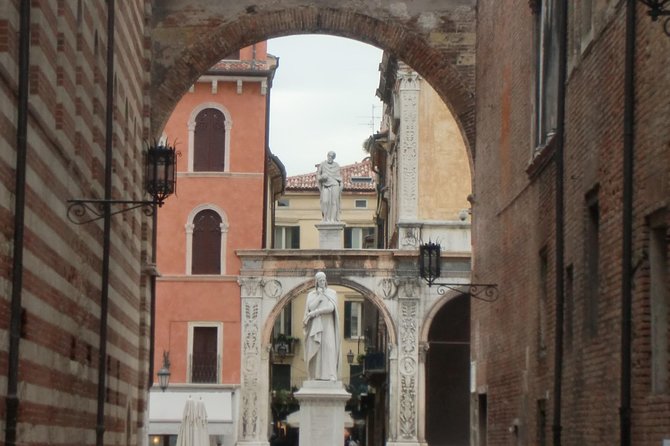 Hidden Verona & Jewish District -3 Hour Private Walking Tour - Tailoring the Tour Experience