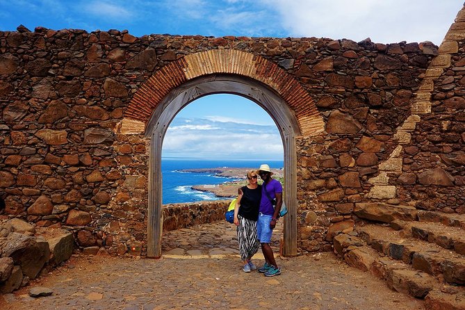 Highlights of Cidade Velha With Local Guide - Emotional and Historical Significance