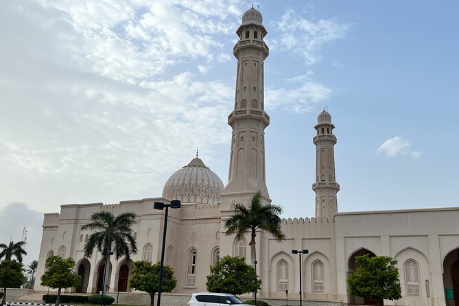 Historical Salalah City Tour With Nature, Culture, Food, Shopping - Shopping Hotspots
