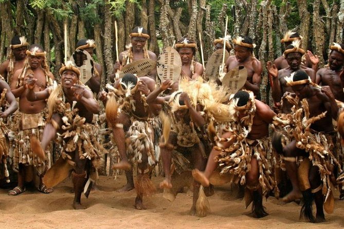 Hluhluwe Imfolozi Game Reserve & Phezulu Safari Park From Durban - Itinerary and Highlights