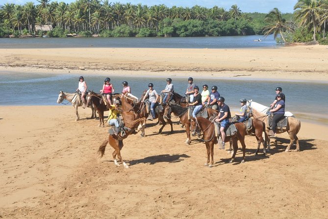 Horse Riding (1 Hour) - Safety and Requirements