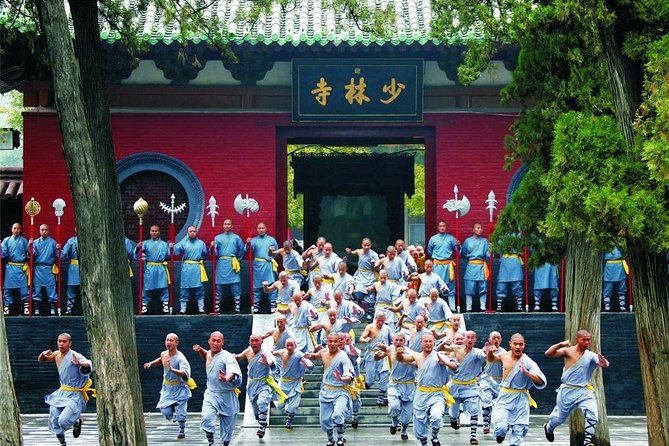 Independent Tour to Shaolin Temple and Longmen Grottoes From Zhengzhou - What to Expect on the Tour