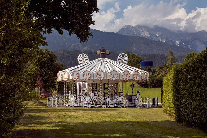Innsbruck and Swarovski Crystal Worlds Private Tour From Salzburg - Tour Experience