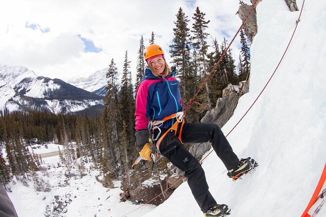 Jasper Ice Climbing Experience - Fitness and Group Size