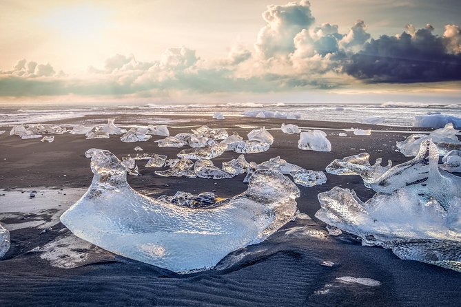 Jökulsárlón Glacier Lagoon and the South Coast Private Tour From Reykjavik - Attractions and Sightseeing Highlights