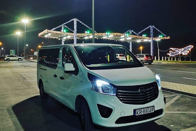 Katowice KTW Airport - Kraków City/KrakówAirport Private Transfer - Assistance and Support