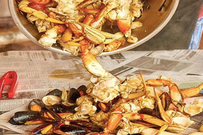 Ketchikan Shore Excursion: Silverking Lodge Adventure & Seafeast - Seafood Feast Experience