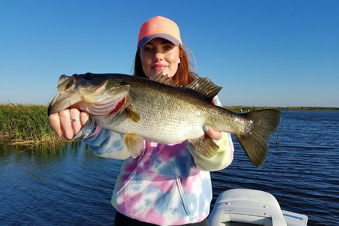 Lake Trafford Fishing Trips Near Naples Florida - Guaranteed Fishing Success With Knowledgeable Guide