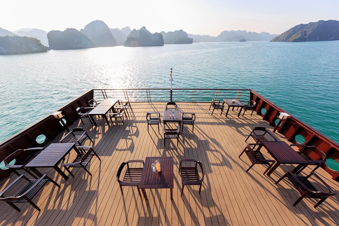 Lan Ha Bay 2 Days 1 Night - Luxury 4*Vspirit Cruise - Onboard Activities