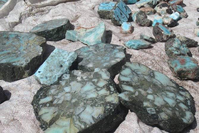 Larimar Mine Tour - Cancellation and Booking Policy