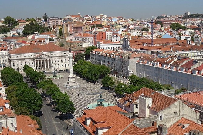 Lisbon Friendly and Familiar Tour Review - Pickup and Meeting Logistics