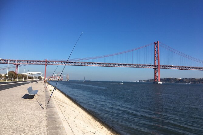 Lisbon: Rent a Scooter From 4h up to 7 Days Honda Pcx - Confirmation and Accessibility