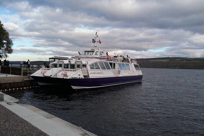 Loch Ness Experience Day Trip From Inverness - Exploring Loch Ness
