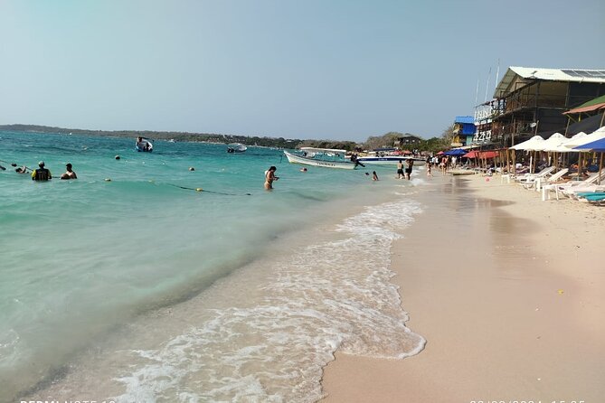 Luminous Plankton and Playa Blanca Barú With Lunch All Day - Cancellation and Accessibility