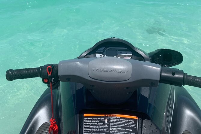 Lunch Seafari to Pristine Cays, Shipwreck and Lunch at TIKI BAR - Meeting and End Points