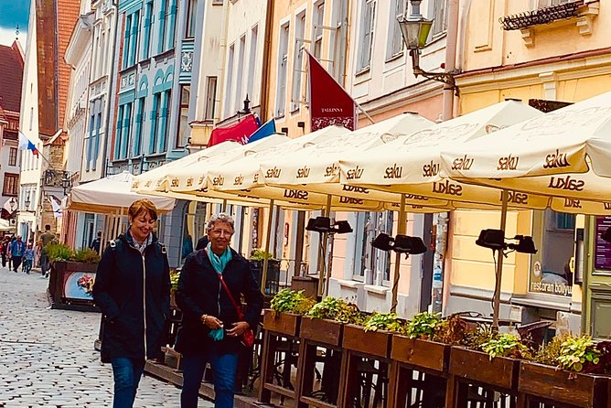 Luxury Day Trip to Tallinn With Superior Cabin VIP Guide and Lavish Buffet - Guest Reviews and Feedback