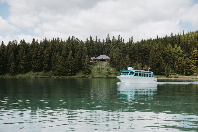 Maligne Lake Cruise - Important Visitor Information