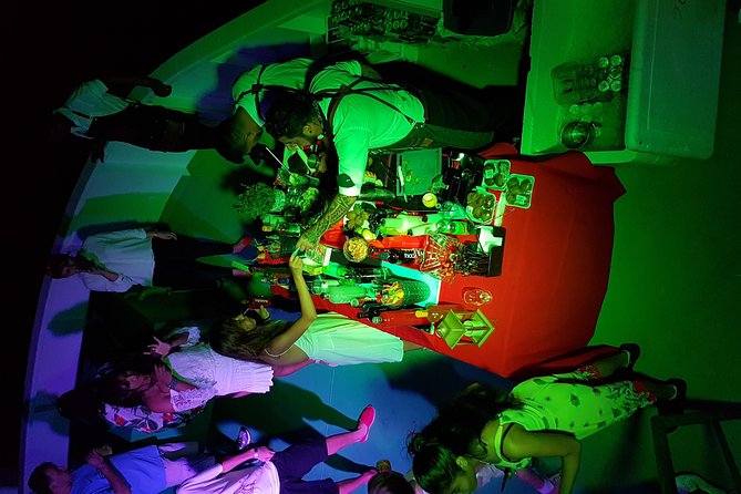 Manaus New Years Eve by Boat - New Years Eve in Manaus by Boat! - Meeting and Pickup Details