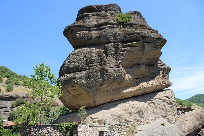 Meteora Day Trip From Thessaloniki - Accessibility Features