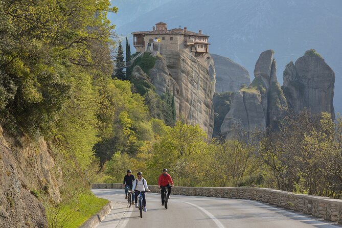 Meteora Ebike Tour Review: Discover the Monasteries - Health and Accessibility