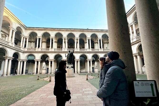 Milan Highlights: Guided Duomo, Last Supper & City Centre Tour - Engaging English-speaking Guides