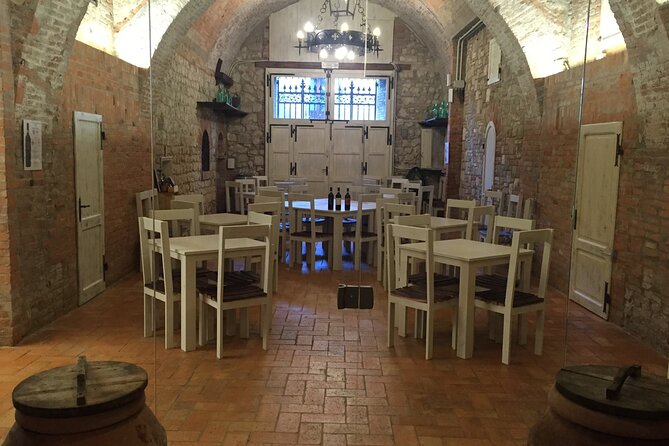 Montepulciano: Wine Tasting & Lunch in a Typical Winery - Tuscan Lunch Menu