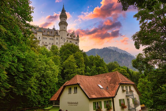Munich to Neuschwanstein Day Trip Review - Visiting Neuschwanstein Castle