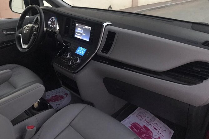 Muscat : Private Transfer From Muscat to Dubai - Pricing and Booking