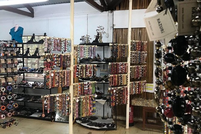 Nairobi Highlights: Karen Blixen, Beads Factory & Giraffe Center Day Tour - Karen Blixen Museum