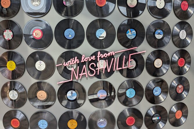 Nashville Scavenger Hunt Walking Tour and Game - Exploring Nashville