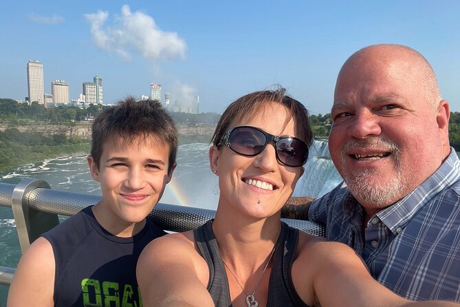 Niagara Falls- Attraction Pass- Boat, Cave, Trolley and 3 Falls - Three Sisters Island Exploration