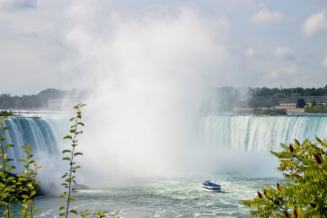 Niagara Falls Day and Night Combo Plus Dinner & Fireworks - Maid of the Mist