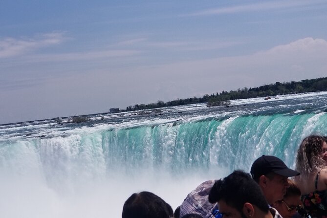 Niagara Falls Day Tour From Toronto With Fast Track Niagara Cruise - Accessibility Information