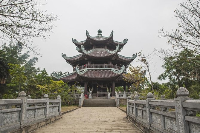 Ninh Binh 2 Days 1 Night in Homestay: Hoa Lu-Tam Coc- Bai Dinh-Trang An - Transportation Details
