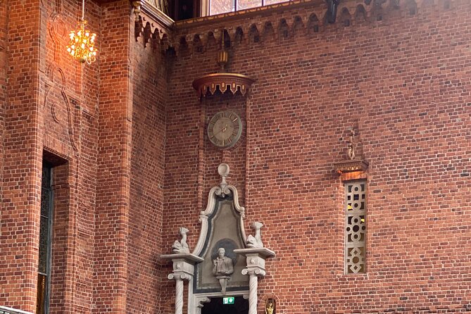 Nobel Grandeur at Stadshuset: Private Tour of Stockholm City Hall - Personalized Guided Experience