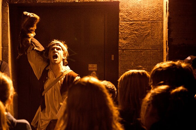 Old Montreal Ghost Walking Tour - Customer Feedback Highlights